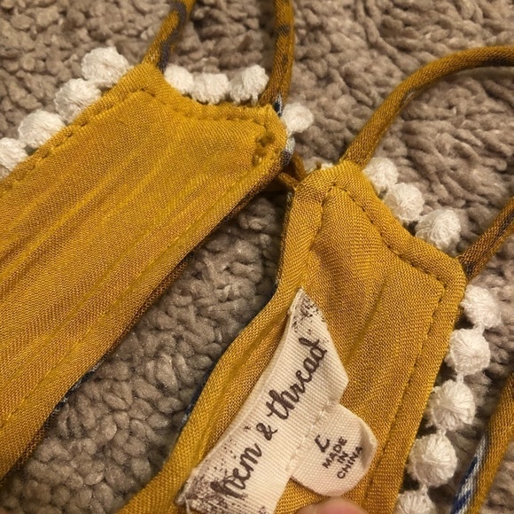 Hem & Thread Floral Mustard Sleeveless Boho Romper Large - Picture 5 of 6